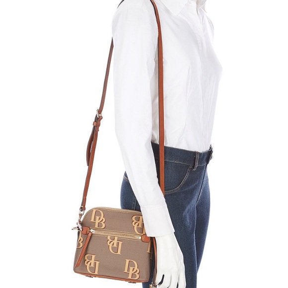 Dooney & Bourke
Monogrammed Signature Collection Domed Crossbody Bag - Picture 5 of 5